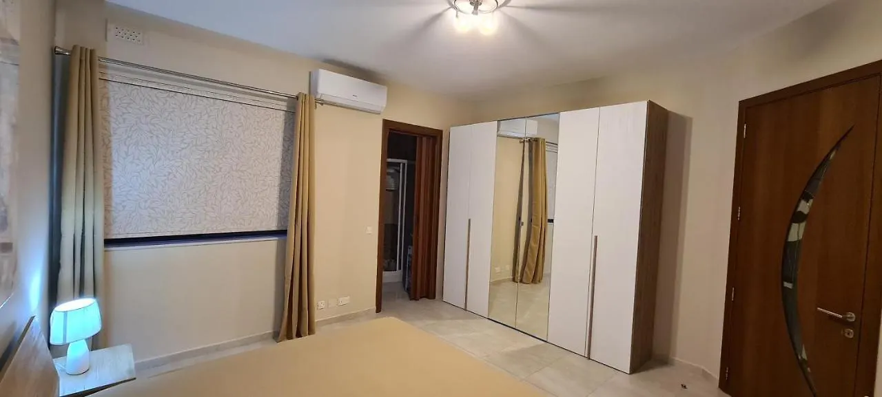 Large Apartment In Marsascala. Sleeps 6 Marsaskala