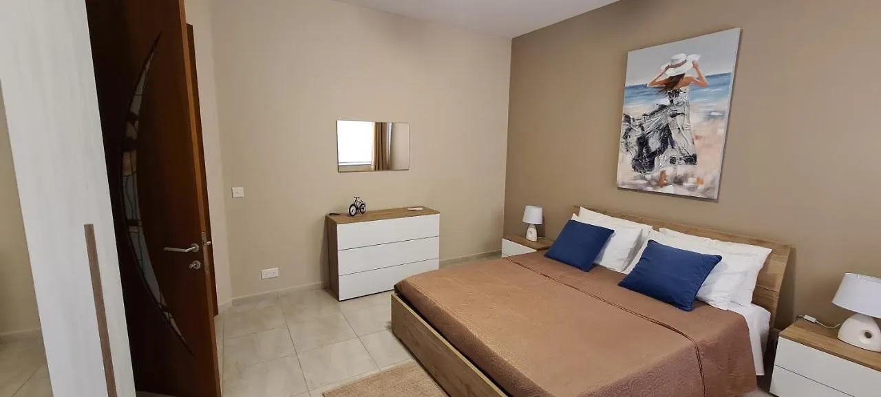 Large Apartment In Marsascala. Sleeps 6 Marsaskala