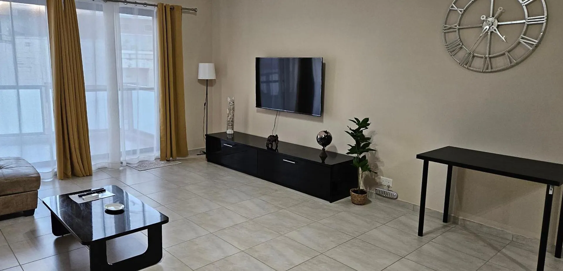 Large Apartment In Marsascala. Sleeps 6 Marsaskala
